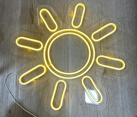 Painel de Led Sol amarelo - Luz Quente 47cmD  