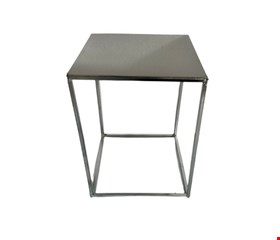 Suporte Cubo Prata M 14cmC 18cmA