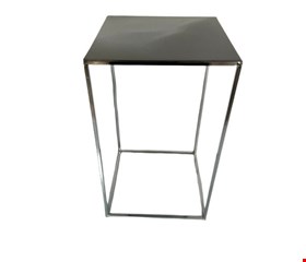 Suporte Cubo Prata G 15cmC 25cmA 