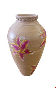 Vaso Barro Borda Trabalhada Decorado Flor Vermelha  50cmA 13cmD