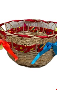 Temático São João - Cesta em Palha Tecido Vermelho Laços Coloridas 