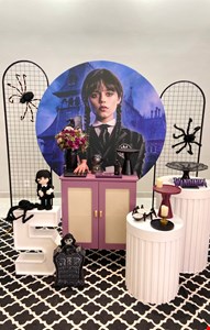 Decoração Infantil - Wandinha Addams IV