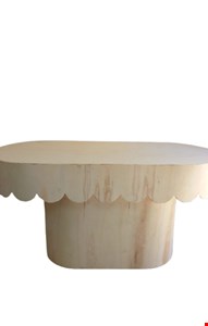 Mesa Oval Babado Compensado 1,62cmC 82cmA 71cmL