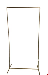 Estrutura Trave Retangular Dourado Ferro Vazado 1,90A x 1,10L 