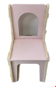 Cadeira Pinus e Rosa 57cmA x 29cmL 