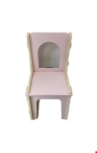 Cadeira Pinus e Rosa 57cmA x 29cmL 