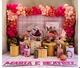 Kit Adulto Luxo - Boiadeira Ana Castela IV Kit Adulto Luxo - Boiadeira Ana Castela IV