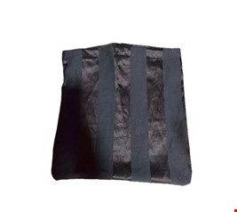 Capa de Almofada Preta Listrada 38cmC 40cmL 