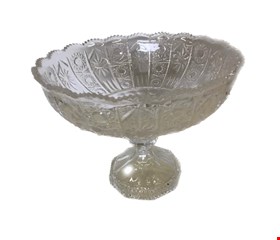 Compoteira em Vidro Trabalhada Sol Redonda 21cmA 27cmD Compoteira em Vidro Trabalhada Sol Redonda 21cmA 27cmD