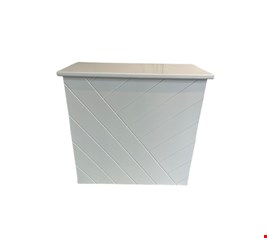 Mesa Branca Listras Desmontável 80cmA 84cmL Mesa Branca Listras Desmontável 80cmA 84cmL