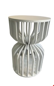 Cilindro Ampulheta Branca M 60cmA 40cmD 