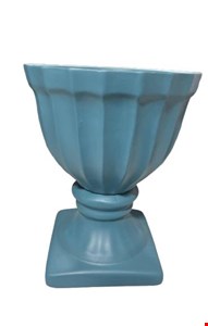 Vaso Canelado Dubai Azul Céu Fosco 22cmAX17cmD Vaso Canelado Dubai Azul Céu Fosco 22cmAX17cmD