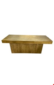 Mesa retangular madeira ripada 220cmL 81cmA Mesa retangular madeira ripada 220cmL 81cmA