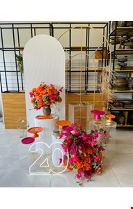 Decoração Adulto - Tropical Laranja, Rosa Pink & Branco III Decoração Adulto - Tropical Laranja, Rosa Pink & Branco III