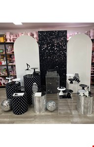 Kit Adulto Luxo - Balada Preto e Prata XV Kit Adulto Luxo - Balada Preto e Prata XV