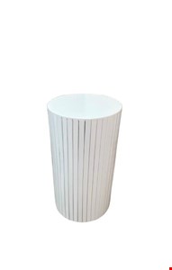 Cilindro Ripado Branco G - 45cmD 81cmA Cilindro Ripado Branco G - 45cmD 81cmA