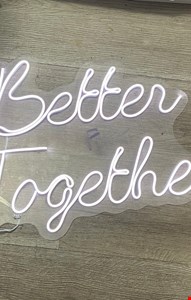 Letreiro em Led - Better Together Luz Branco Frio 50cmL Letreiro em Led - Better Together Luz Branco Frio 50cmL