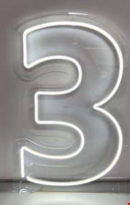Número em Led -3  Luz Branco Frio 50cmA 35cmL 
