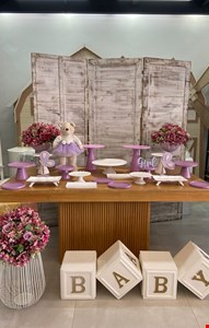 Decoração - Chá Revelação Branco e Lilás II