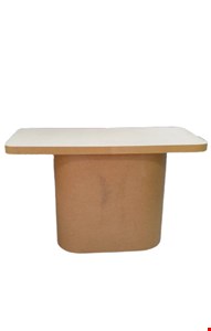Mesa Retangular Base Oval Personalizada MDF 1,32cmL X 81cmA