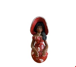 Namoradeira com roupa vermelha e chapeu- 20cmA