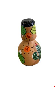 Moringa com Copo Barro Decorado Cacto Verde 21cmA Moringa com Copo Barro Decorado Cacto Verde 21cmA