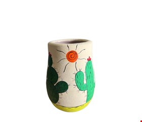 Vaso em barro bege com cacto verde e base verde neon  - 17cmA