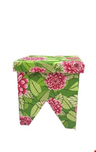 Temático São João - Banco em madeira decorado com chita Verde e Rosa 30X30