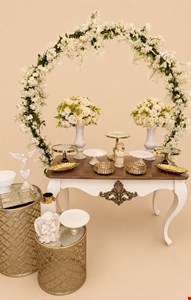 Decoração - Batizado Branco Com Dourado II