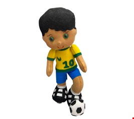 Temático Futebol - Menino Cabelo Preto com Bola no Pé Feltro