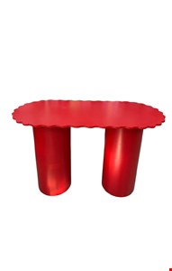 Mesa Babado Vermelha 1.30cmL 82cmA 60cmP Mesa Babado Vermelha 1.30cmL 82cmA 60cmP