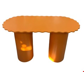 Mesa Babado Laranja 1.30cmL 82cmA 60cmP Mesa Babado Laranja 1.30cmL 82cmA 60cmP