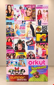 Painel Vertical em Tecido Sublimado Tema Anos 2000 2mA x 1mL