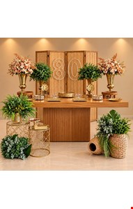 Decoração Adulto - Madeira e Dourado Decoração Adulto - Madeira e Dourado
