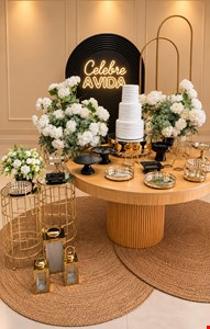 Decoração Adulto - Preto e Dourado 